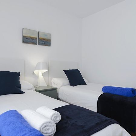 Sea Front Apartment In Marbella Center Екстер'єр фото